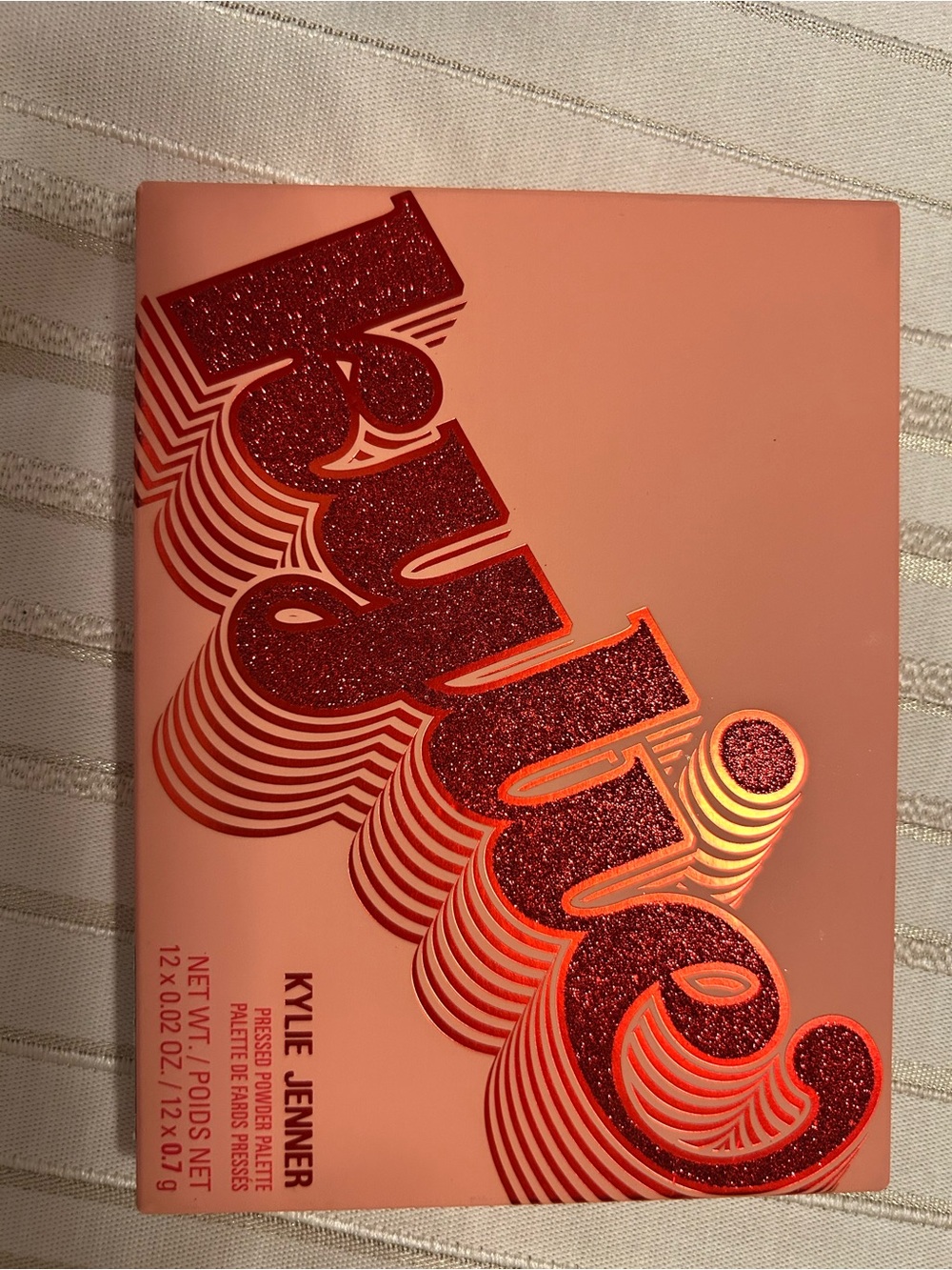 Kylie Cosmetics Heart Eyeshadow Palette — Pink, Coral, Peach, Gold & Champagne